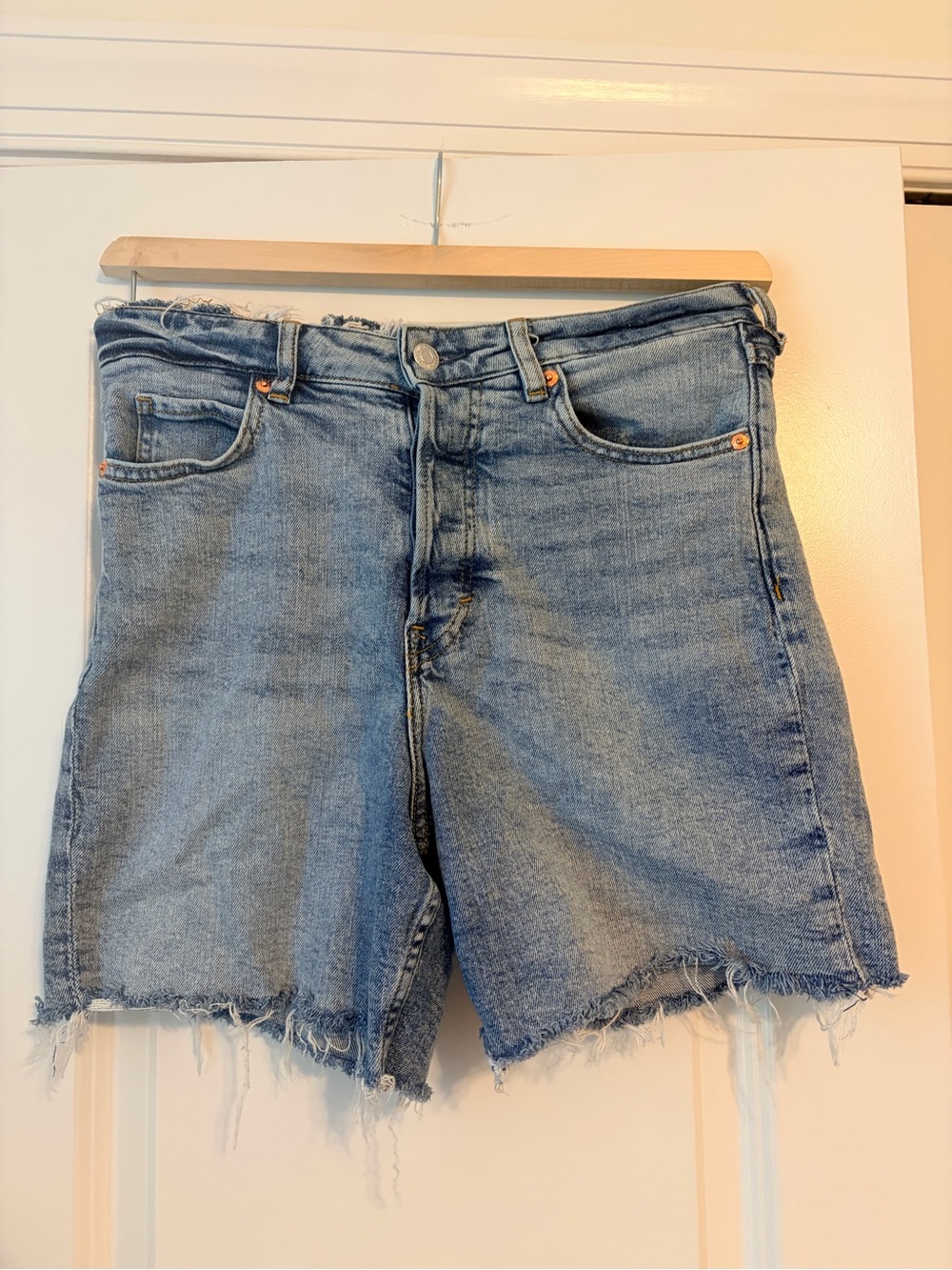 H&M Light Blue Frayed Hem Denim Jean Shorts